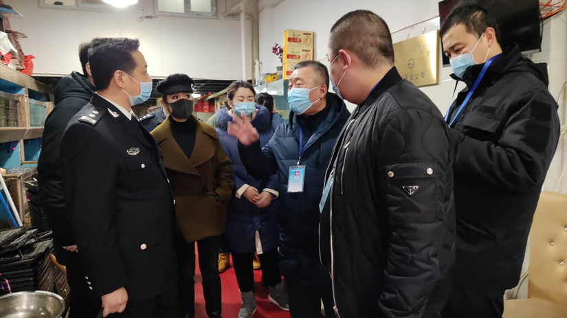 開展保護(hù)野生動(dòng)物、野生林產(chǎn)品執(zhí)法檢查現(xiàn)場(chǎng)_副本.jpg